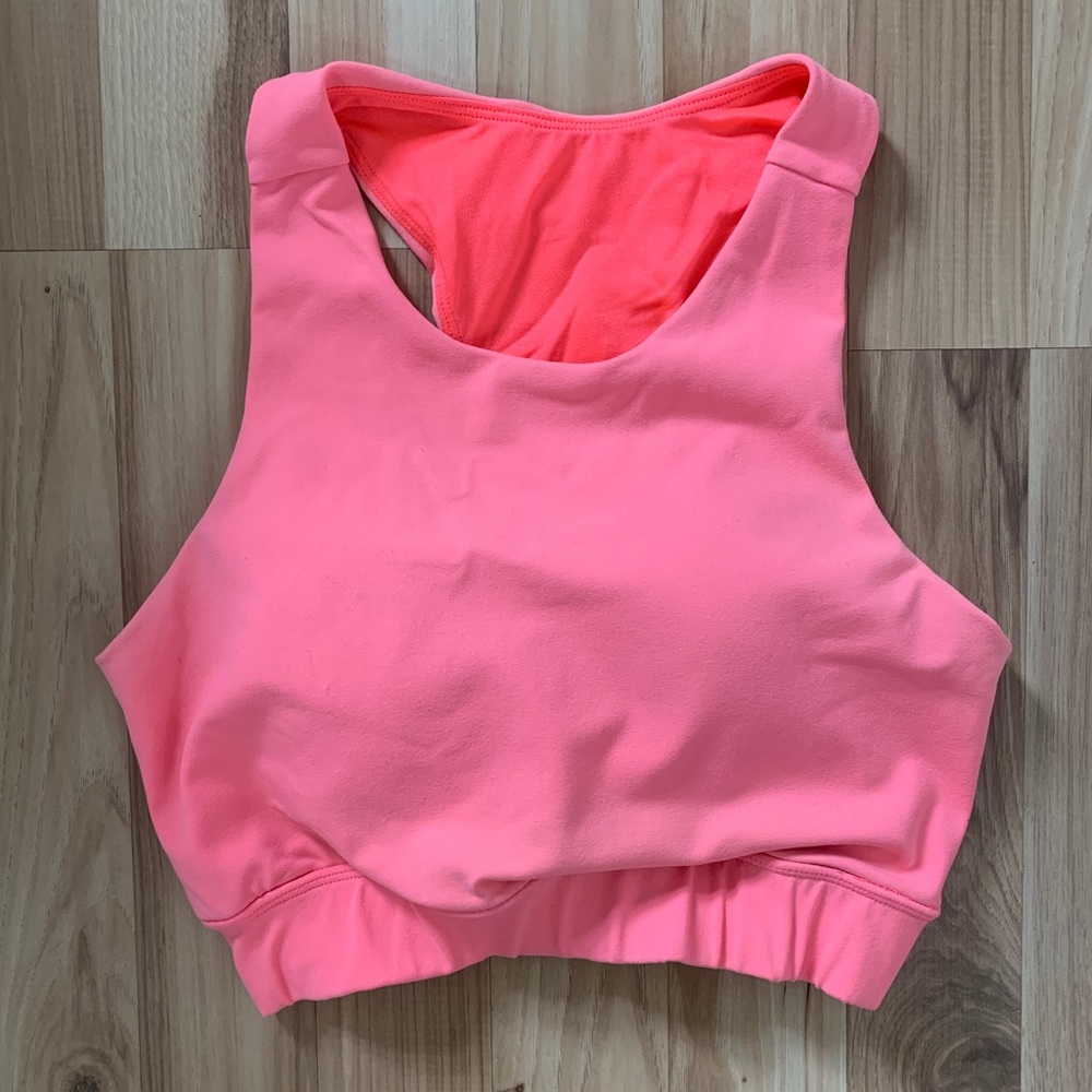 Sports bra/top